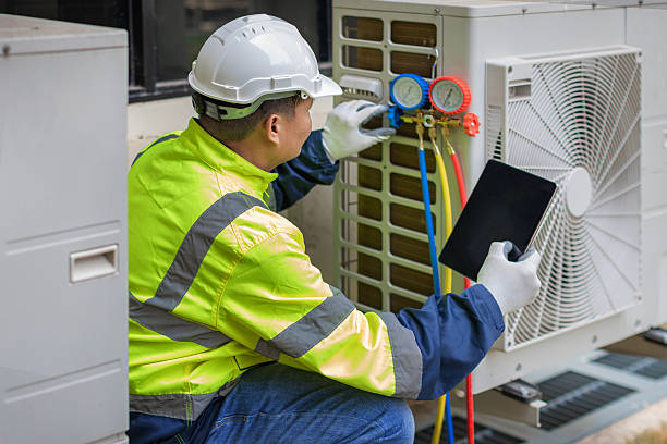 Professional Hvac Installation technician working in Meridian, ID